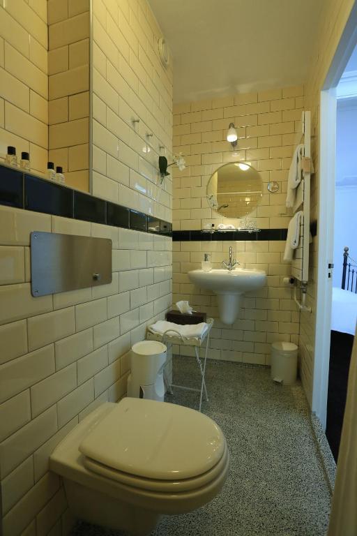 Hotel Frederik Park House 3*